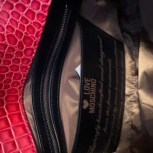 Love Moschino red handbag purse - Picture 5 of 8